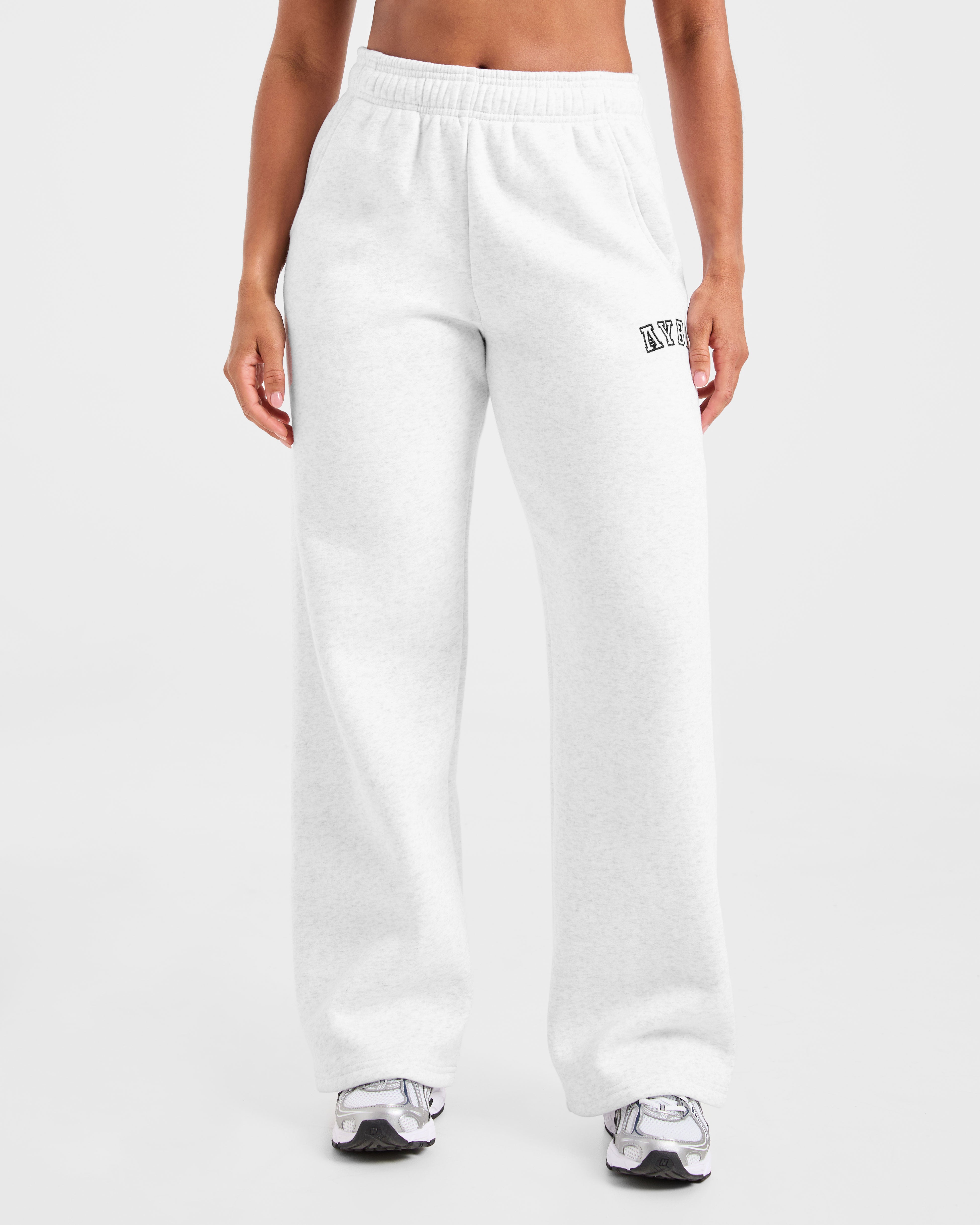 Jogger Varsity 2.0 con Gambe Dritte Oversized - Grigio Fumo