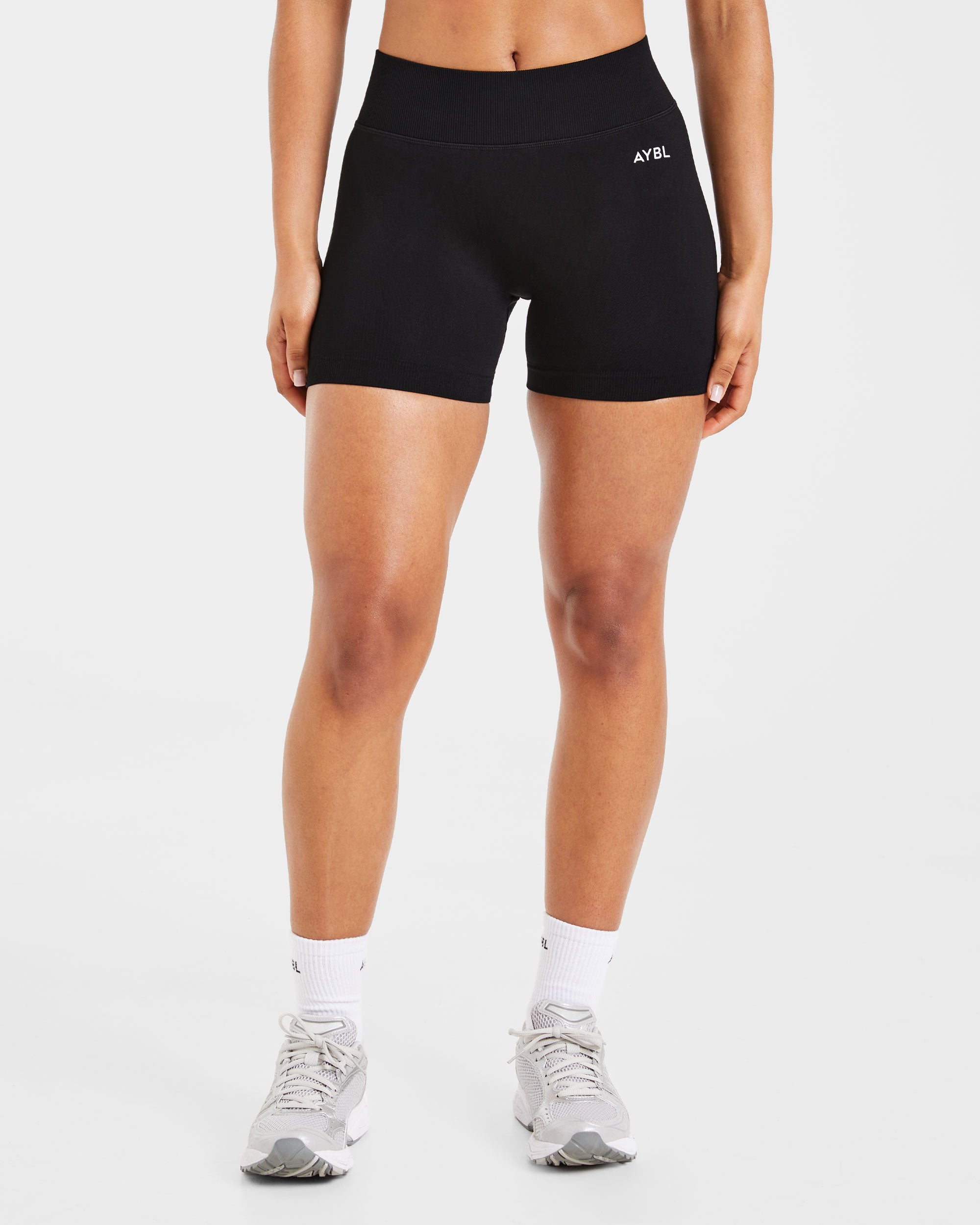 Adapt Seamless Shorts | 4,5" - Nero