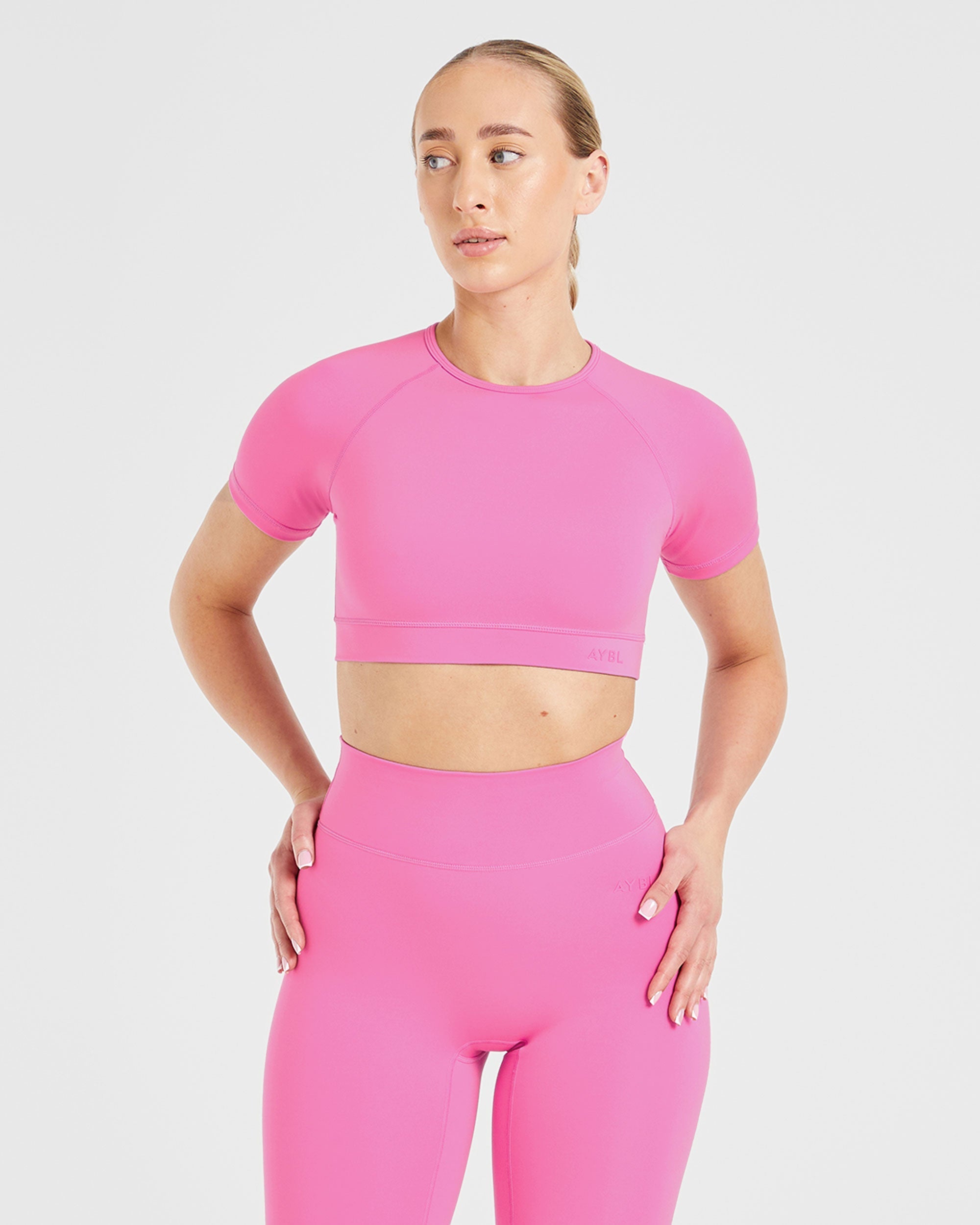 Crop Top Base - Rosa Estate
