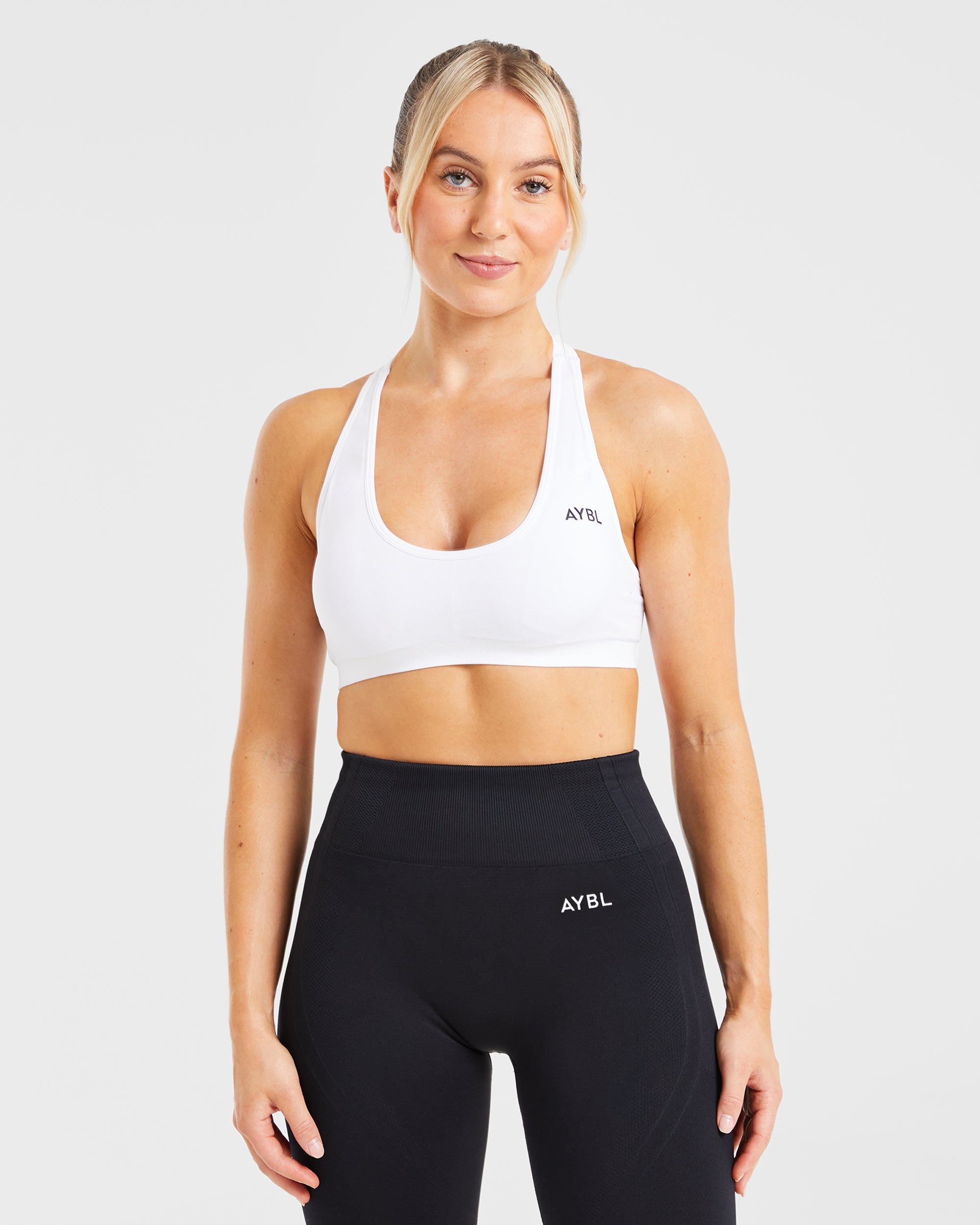 Sports Bra Racer Back Senza Cuciture Essenziale - Bianco