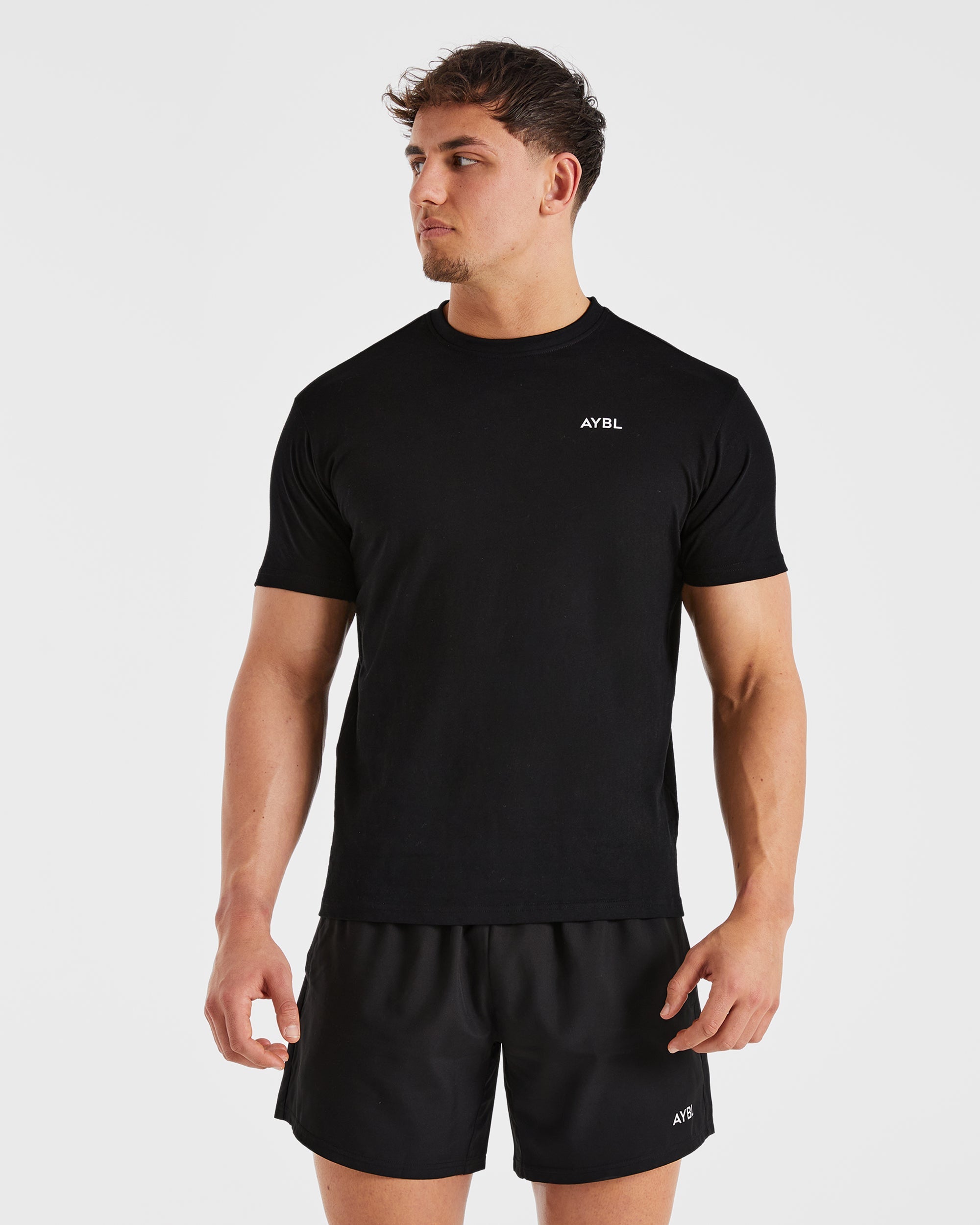 T-shirt Essenziale - Nero