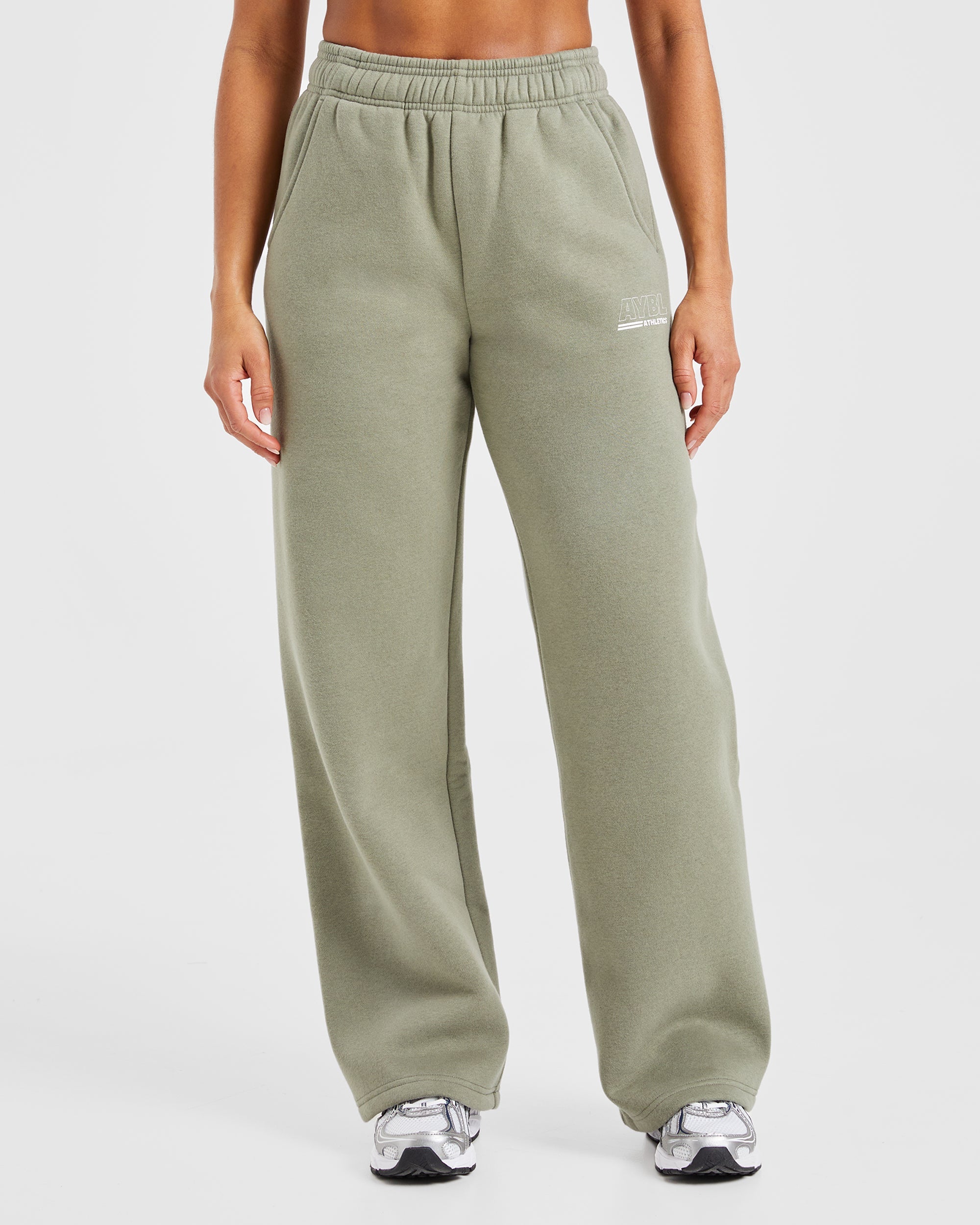 Pantaloncini da Atletica Oversized a Gamba Dritta - Olive Mute