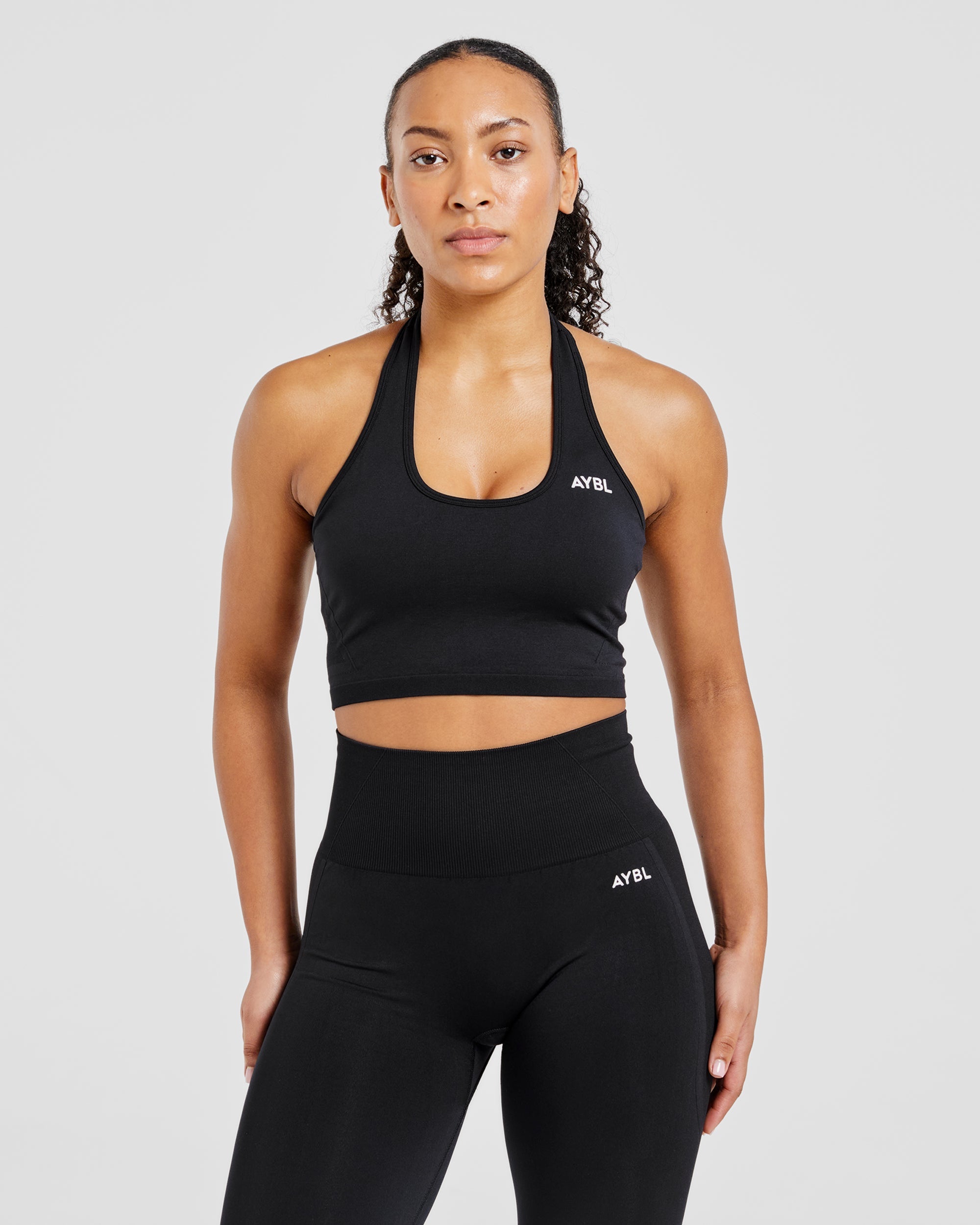 Top Corto Senza Cuciture con Spalline - Nero