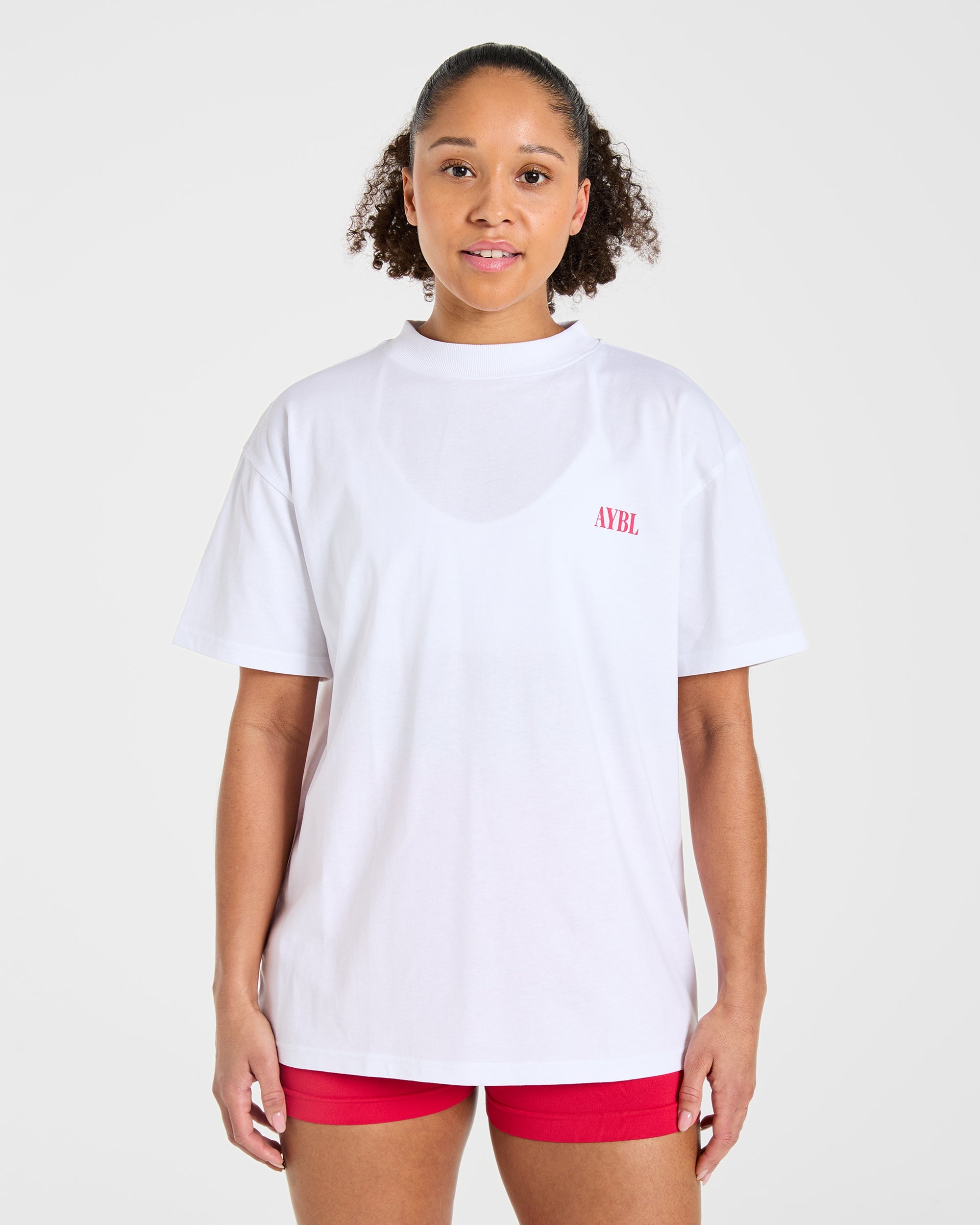 T-shirt oversize AYBL Strength Co - Bianco