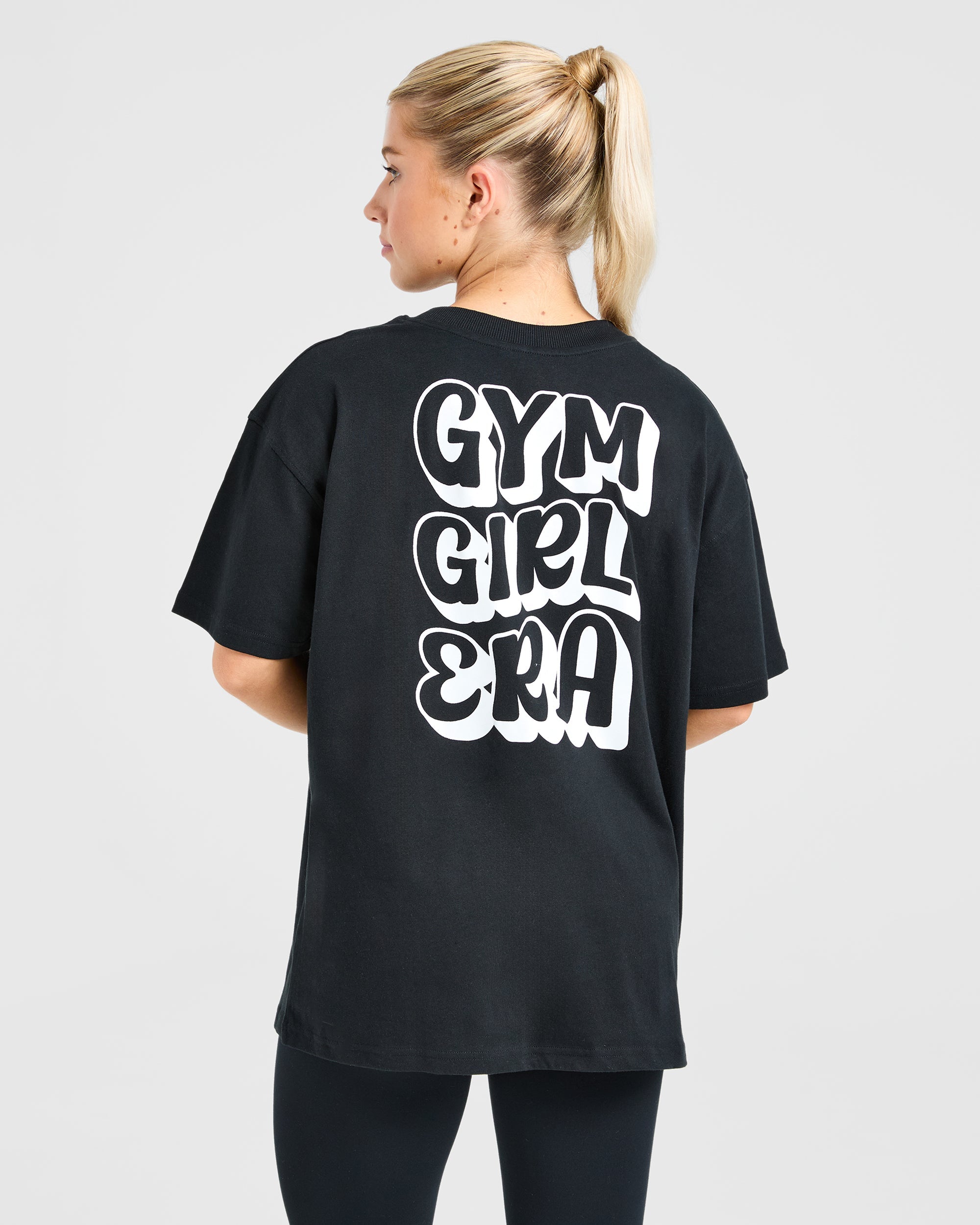 Gym Girl Era T-Shirt Oversized - Nero