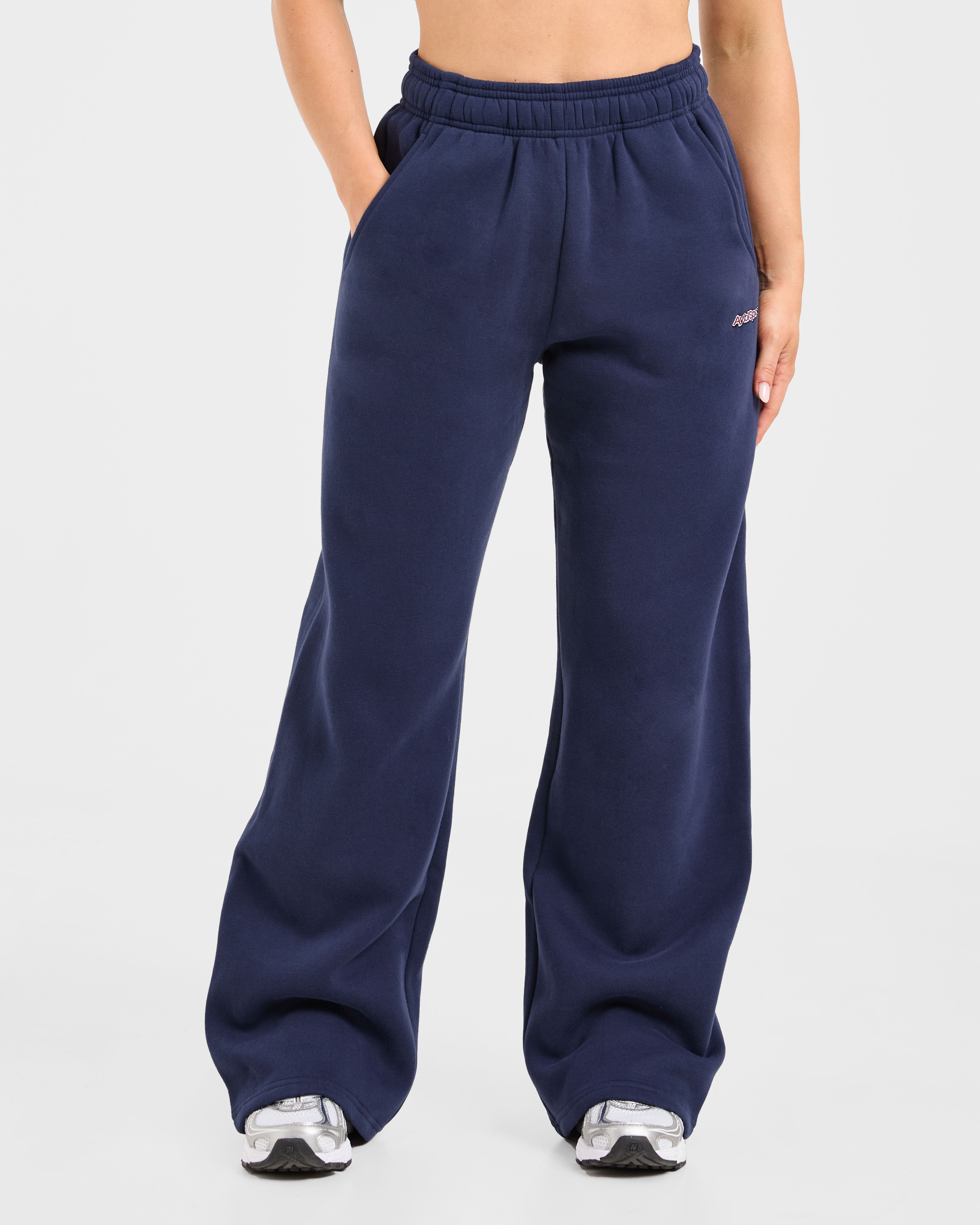 Pantaloni da Jogging AYBL Sports Outline Oversized a Gambe Dritte - Blu Navy