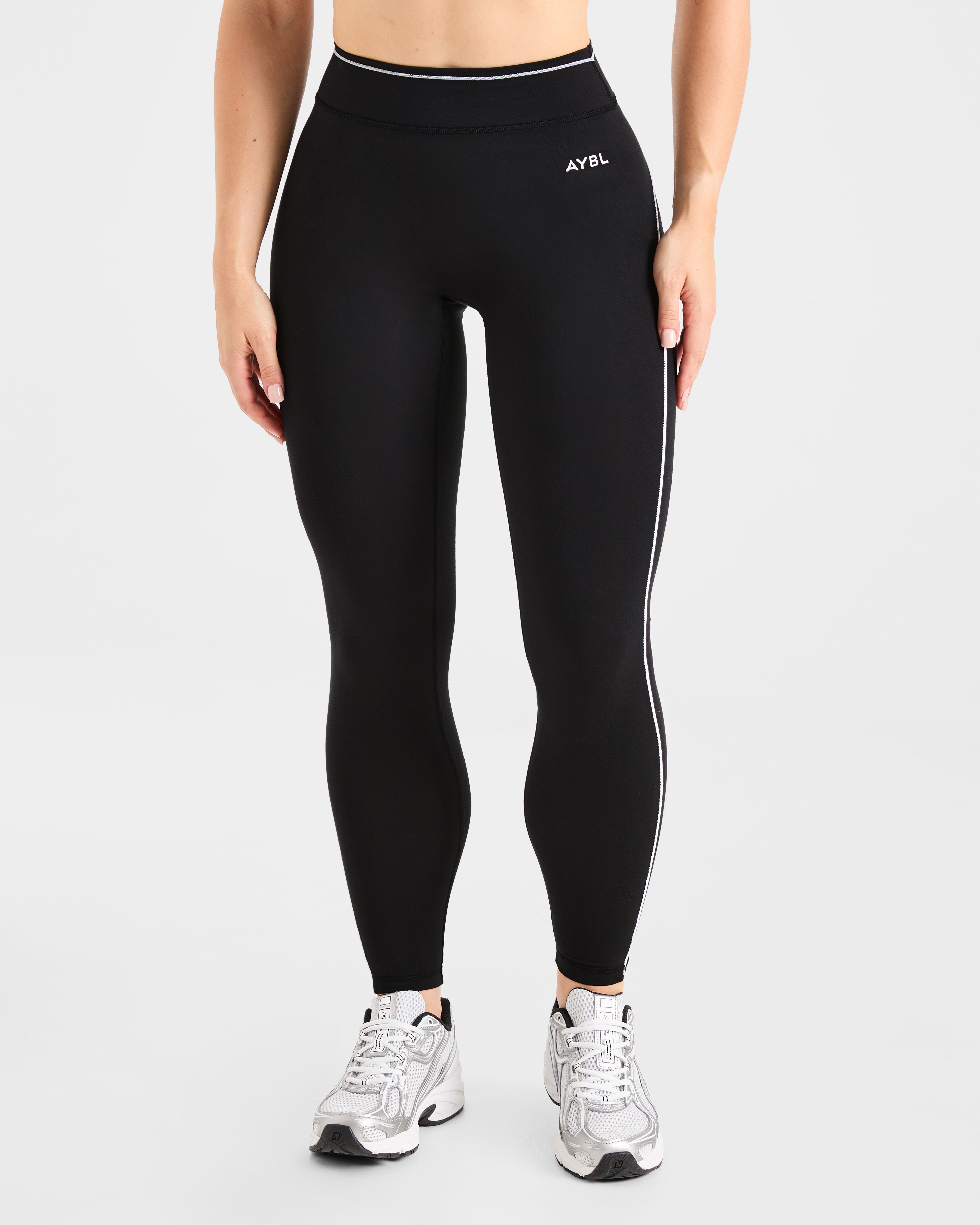 Form Leggings - Nero